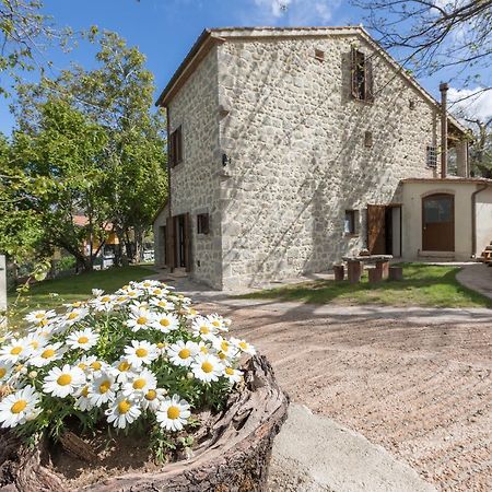 B&B Podere Legnotorto กาสเตลเดลปิอาโน ภายนอก รูปภาพ